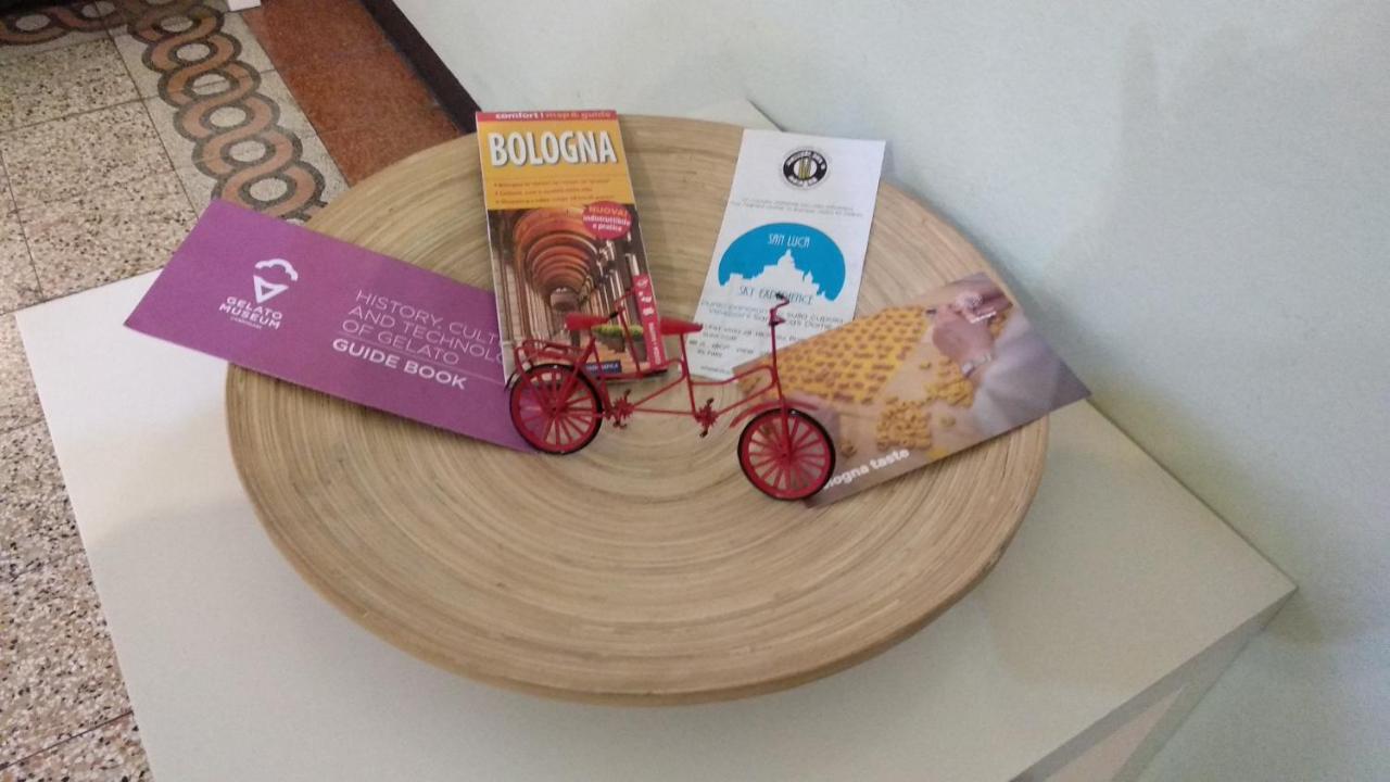 Homeinbo Bologna Luaran gambar