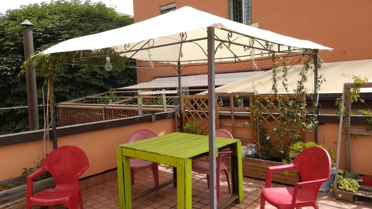 Homeinbo Bologna Luaran gambar